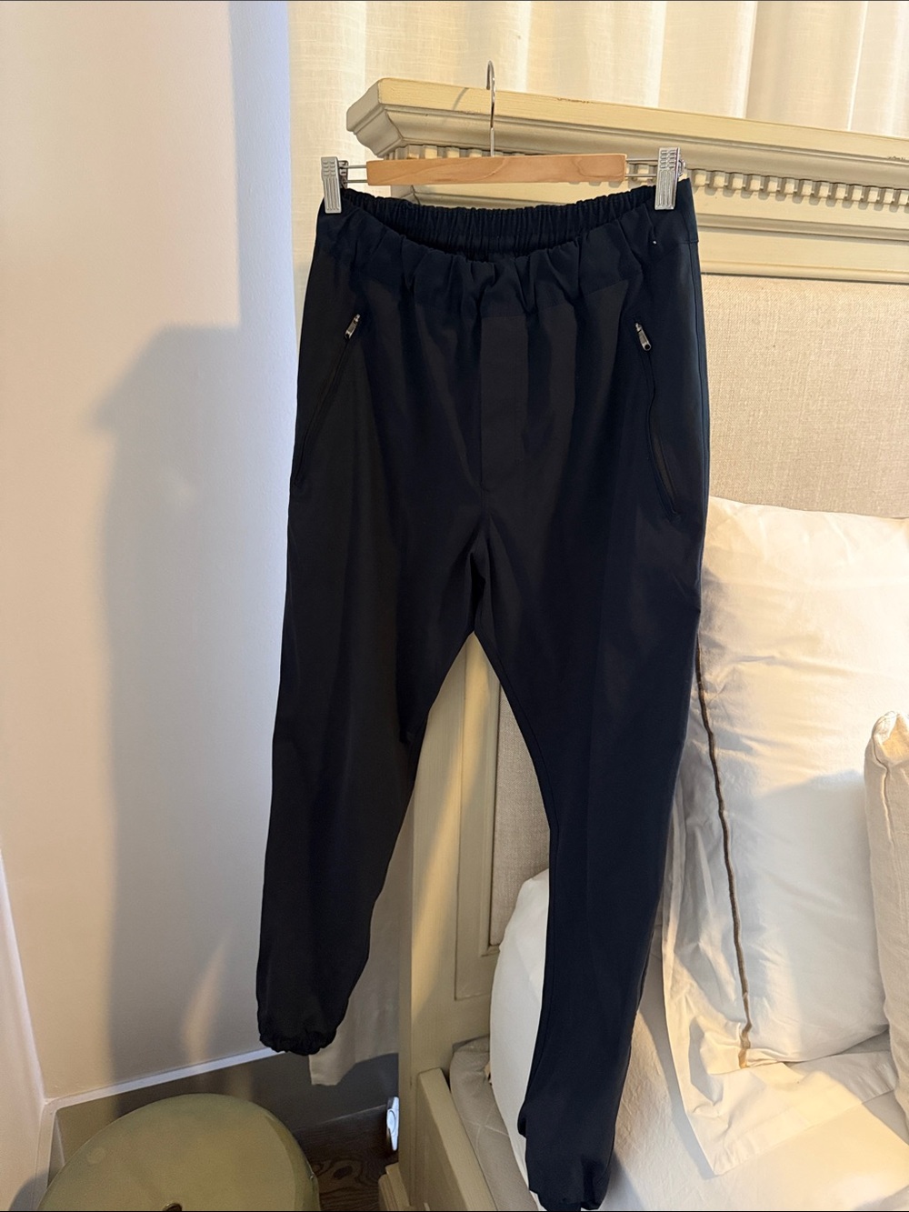 Lululemon Men's Navy Elastic Waist Joggers with Zip Pockets